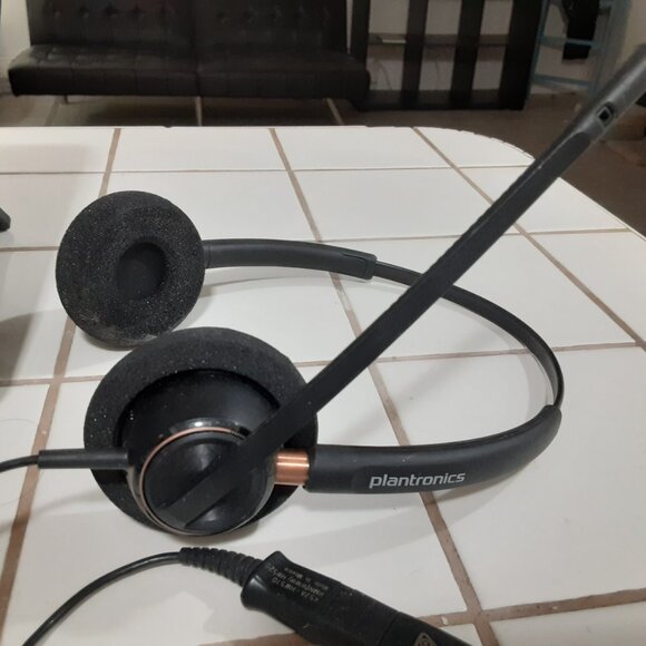 Avaya J179 Professional Office Corded IP Phone With Headset - Picture 6 of 12